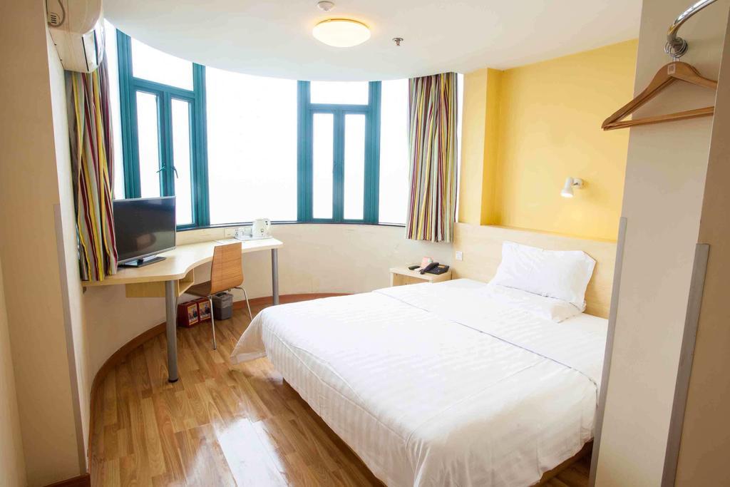 7Days Inn Jiangmen Peng Jiang Qiao North Zimmer foto