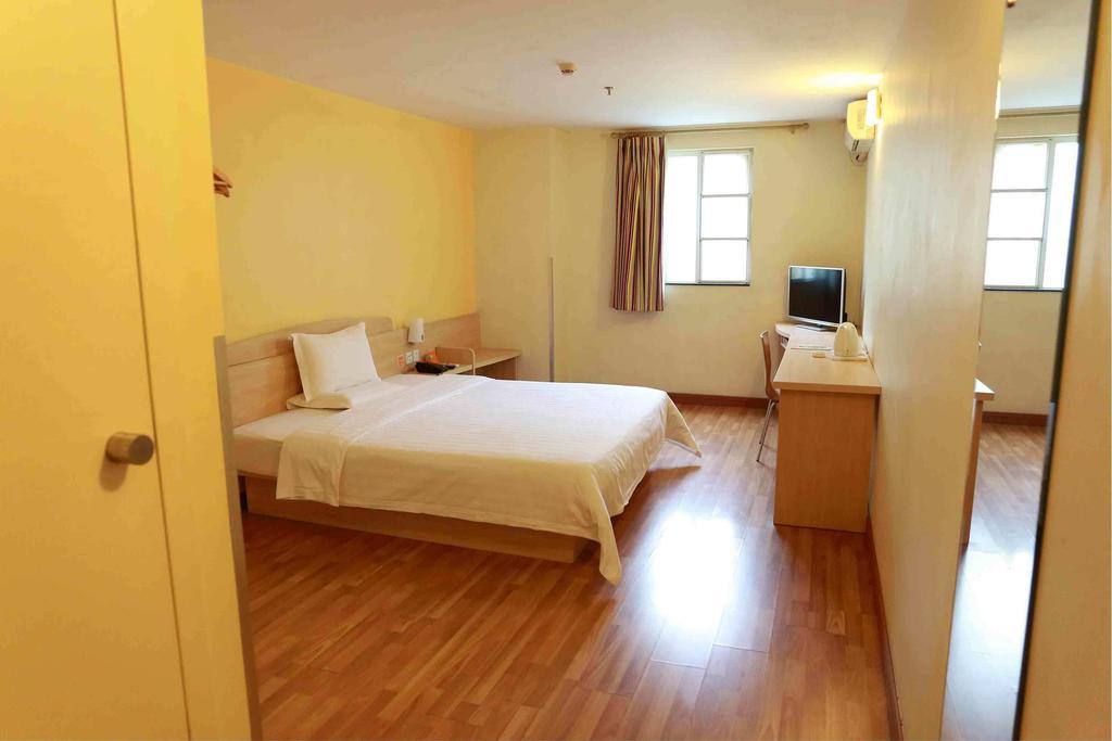 7Days Inn Jiangmen Peng Jiang Qiao North Zimmer foto